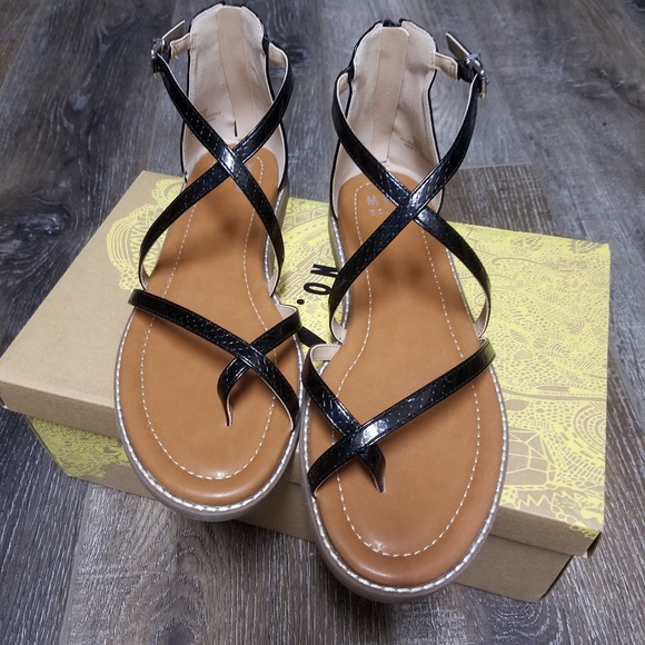 🏷Mix No.6 Black Snake Sandals - Picture 1 of 5